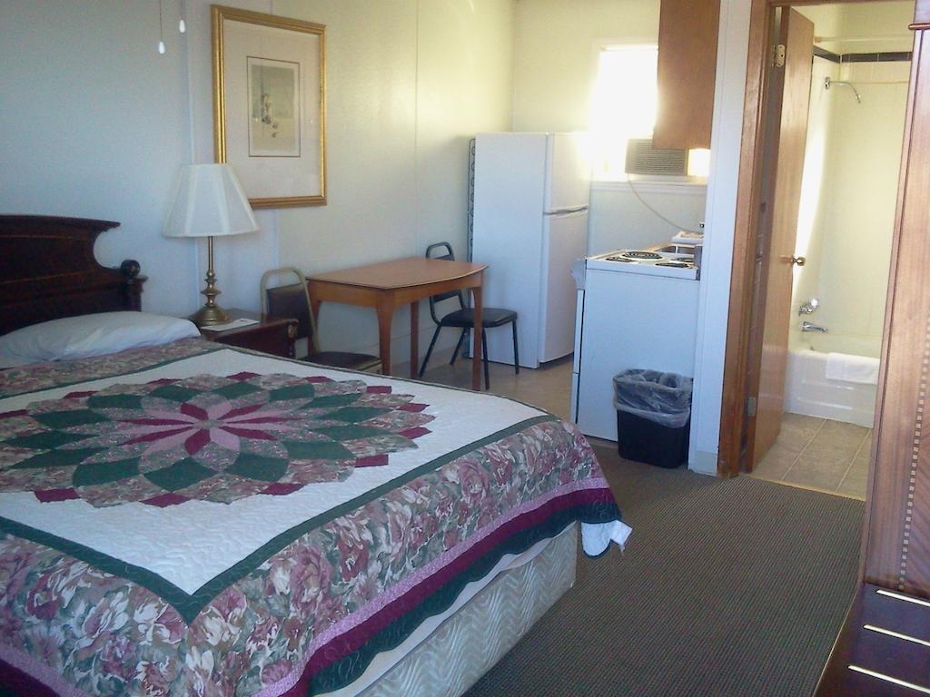 Golden Gate Lodging แพลตส์เบิร์ก ภายนอก รูปภาพ