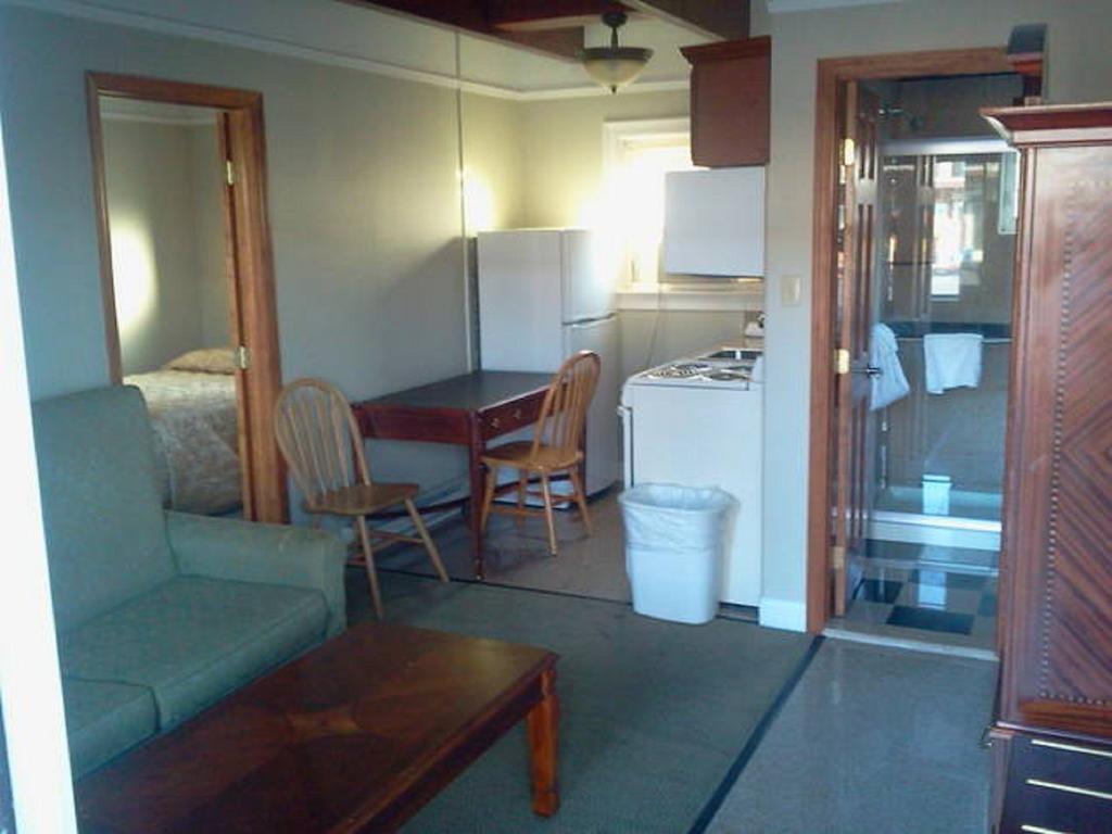 Golden Gate Lodging แพลตส์เบิร์ก ภายนอก รูปภาพ